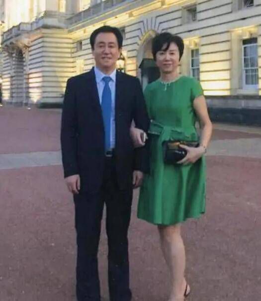 爱上朋友的姐姐