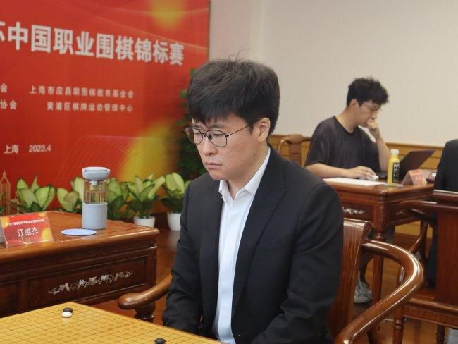 在线播放国产精品