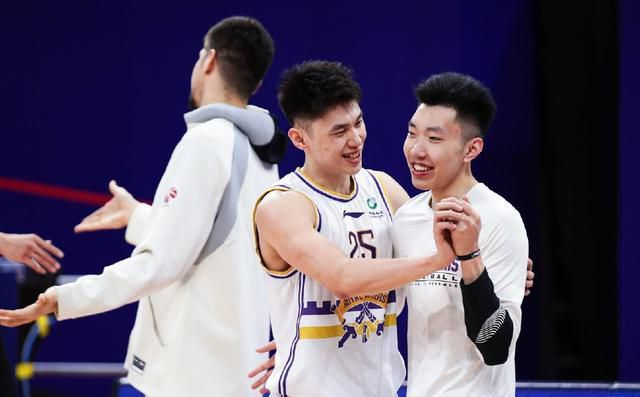 东方影音av夜先锋